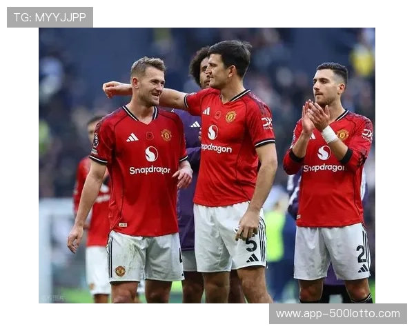 马奎尔伤愈复出表现稳健,曼联后防稳定性提升 马奎尔伤愈复出表现稳健,曼联后防稳定性提升